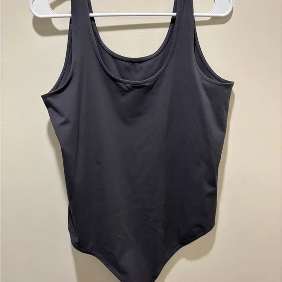 Torrid Sculpting Knit‎ Double Scoop Bodysuit Grey Sz 1X - Picture 7 of 10